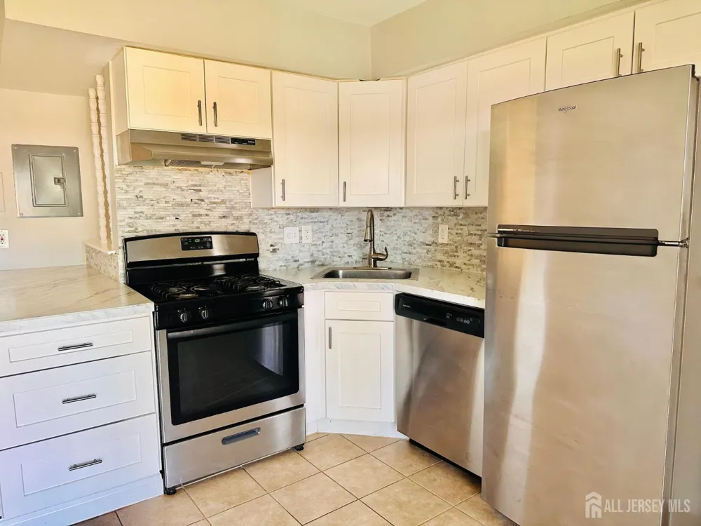 32 Judson Street #12B Edison, NJ 08837