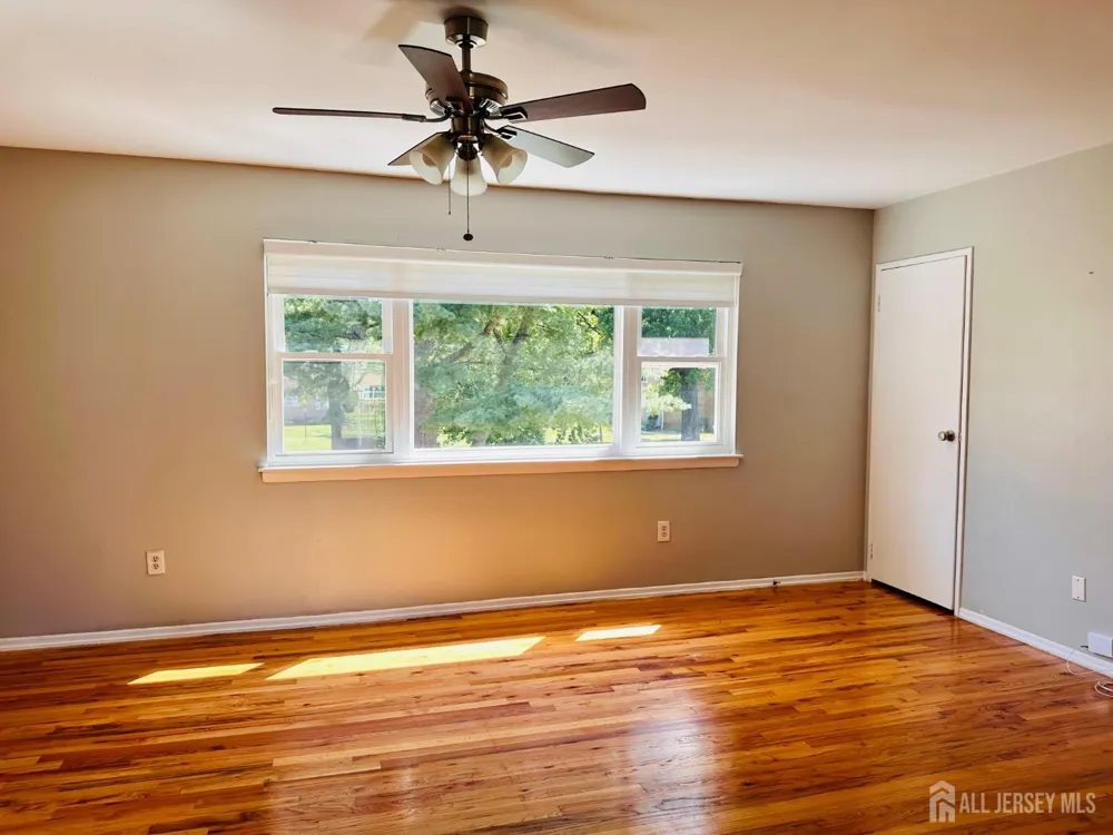 32 Judson Street #12B Edison, NJ 08837