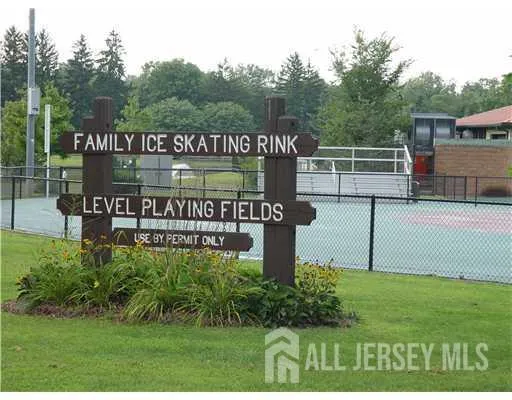 32 Judson Street #12B Edison, NJ 08837