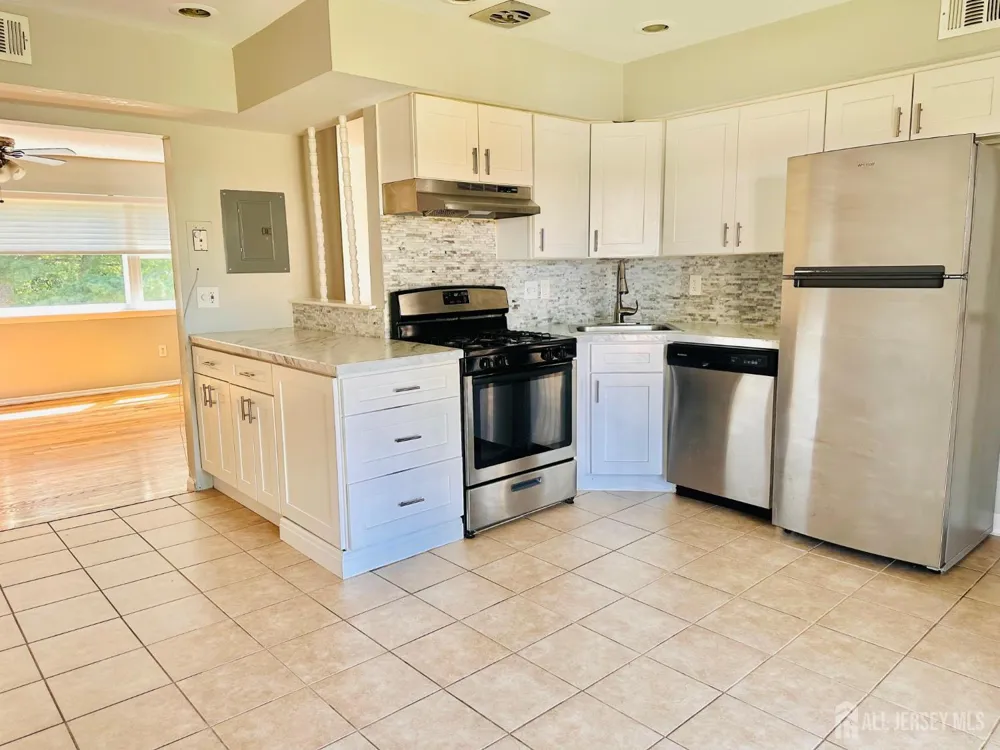 32 Judson Street #12B Edison, NJ 08837