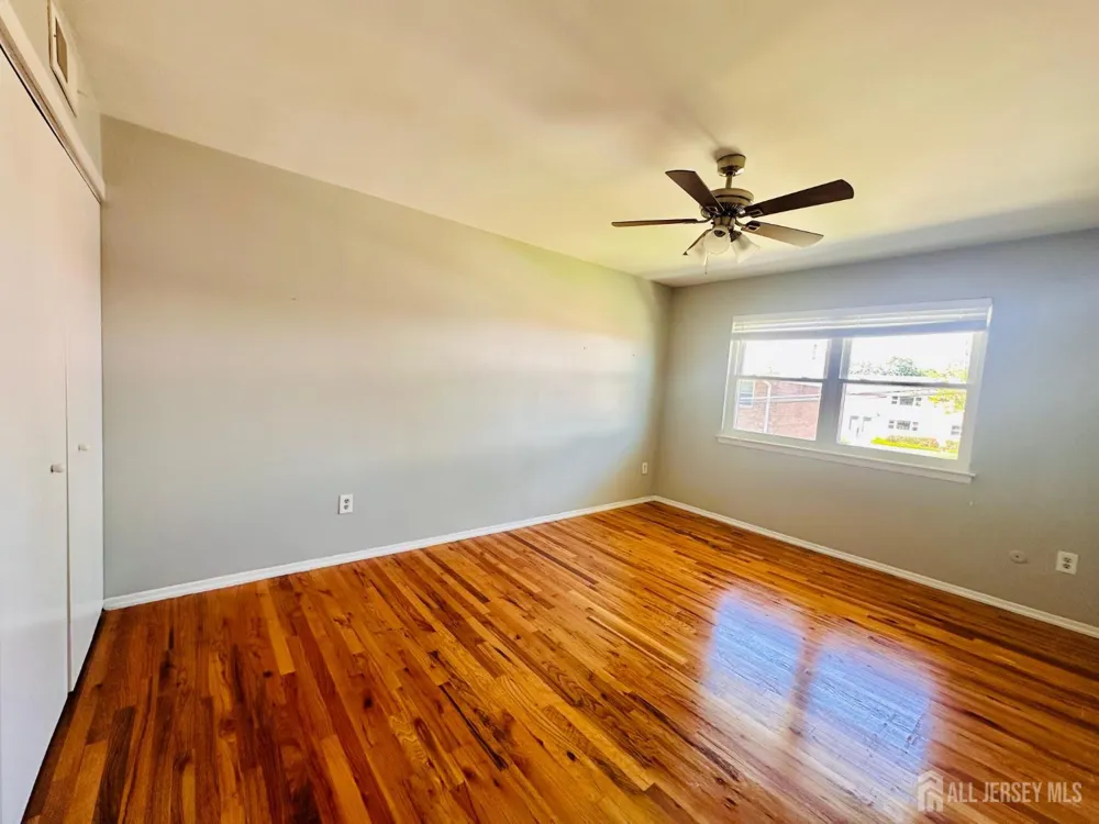 32 Judson Street #12B Edison, NJ 08837