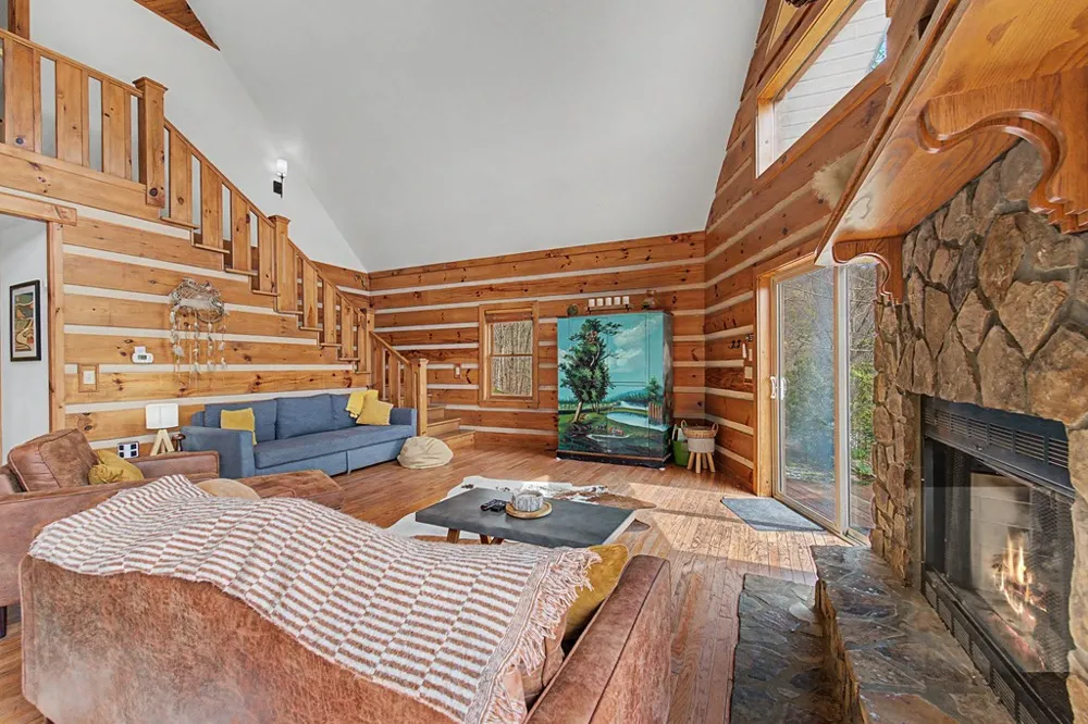 Ridge Place Bryson City, NC 28713