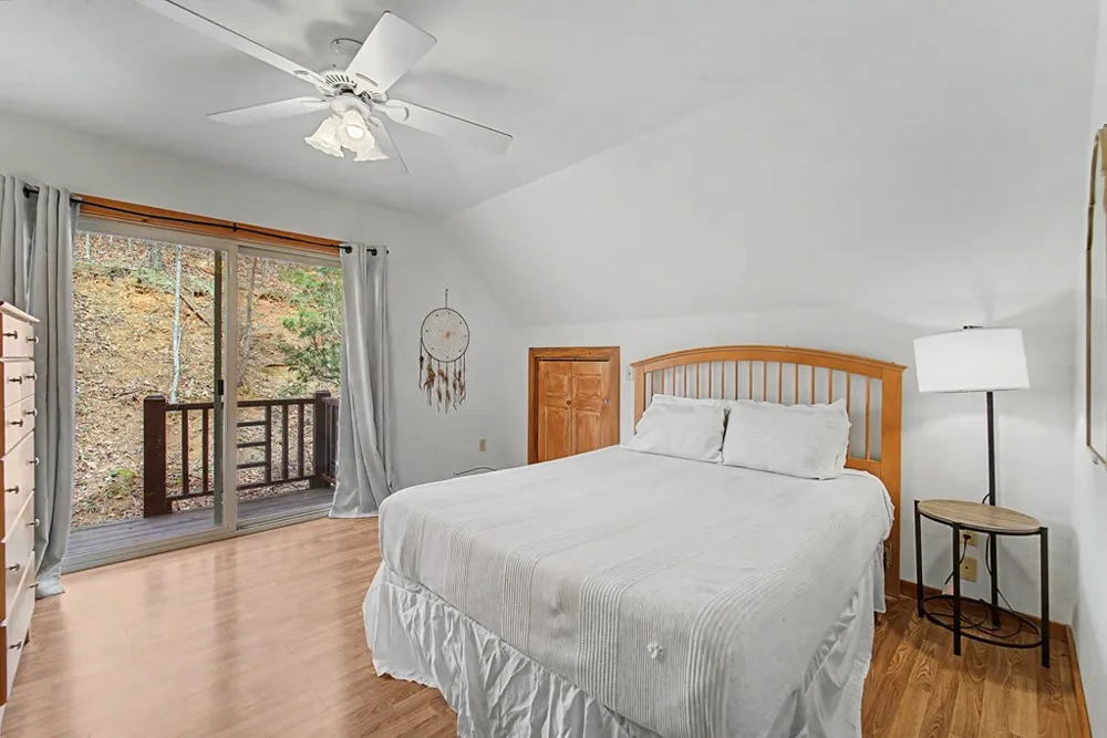 Ridge Place Bryson City, NC 28713