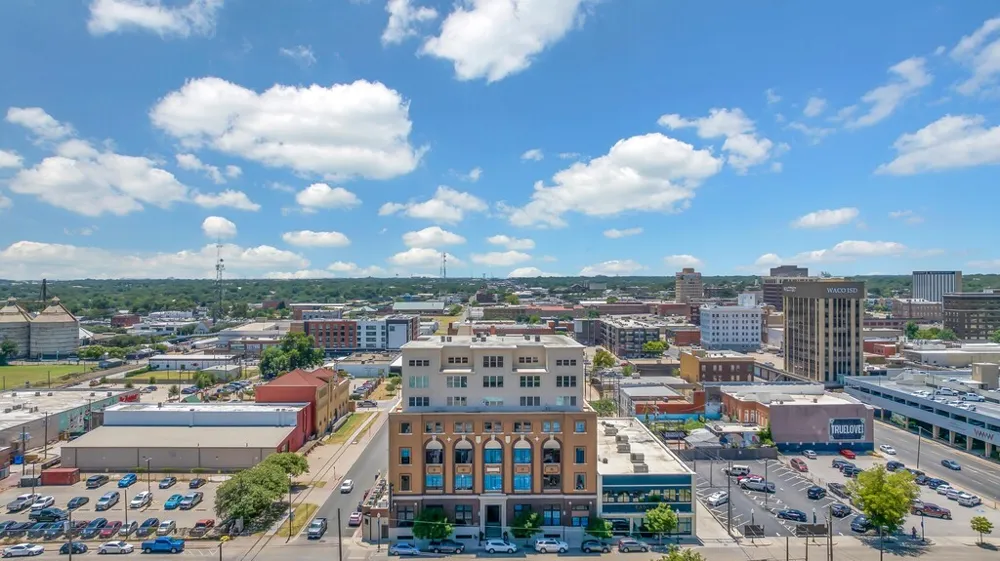 219 S 4th Street #505 Waco, TX 76701