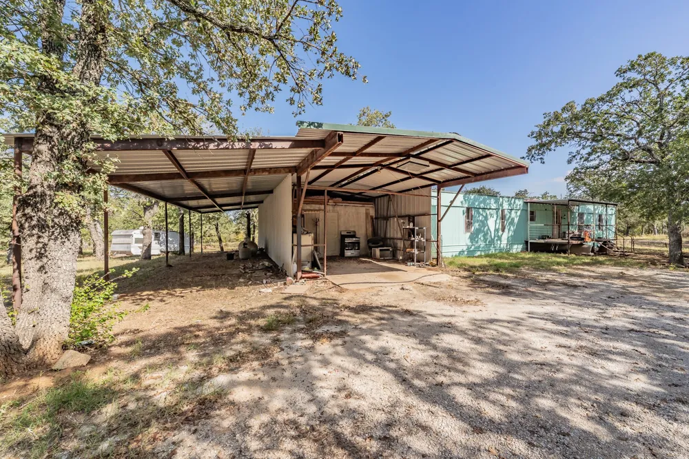 417 Wood River Road Millsap, TX 76066