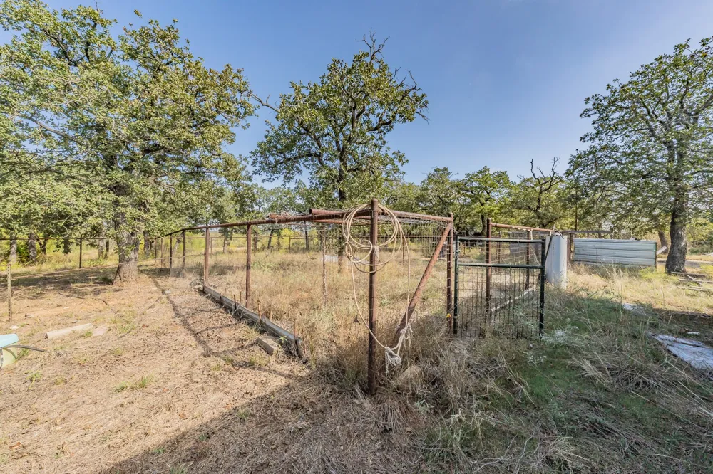 417 Wood River Road Millsap, TX 76066