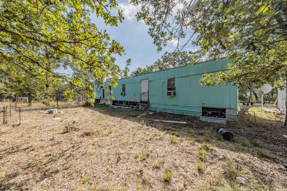 417 Wood River Road Millsap, TX 76066
