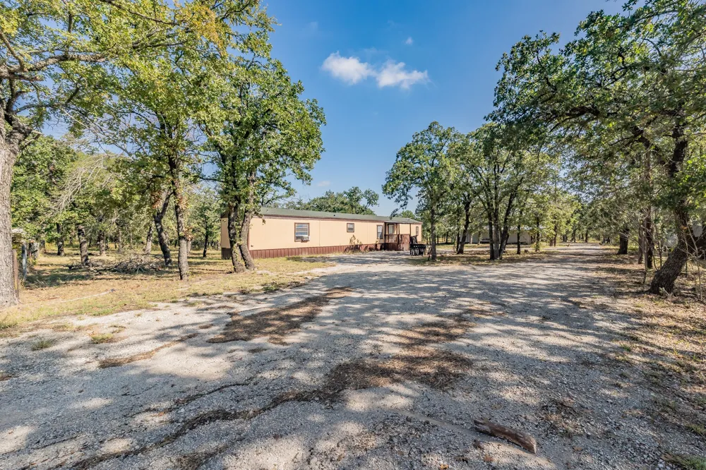 417 Wood River Road Millsap, TX 76066