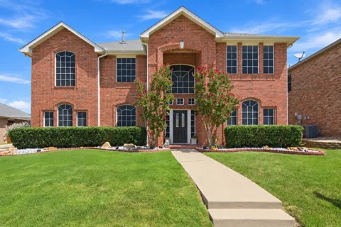 5225 Merced Drive
