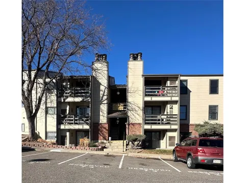 579 Wright Street #579-207