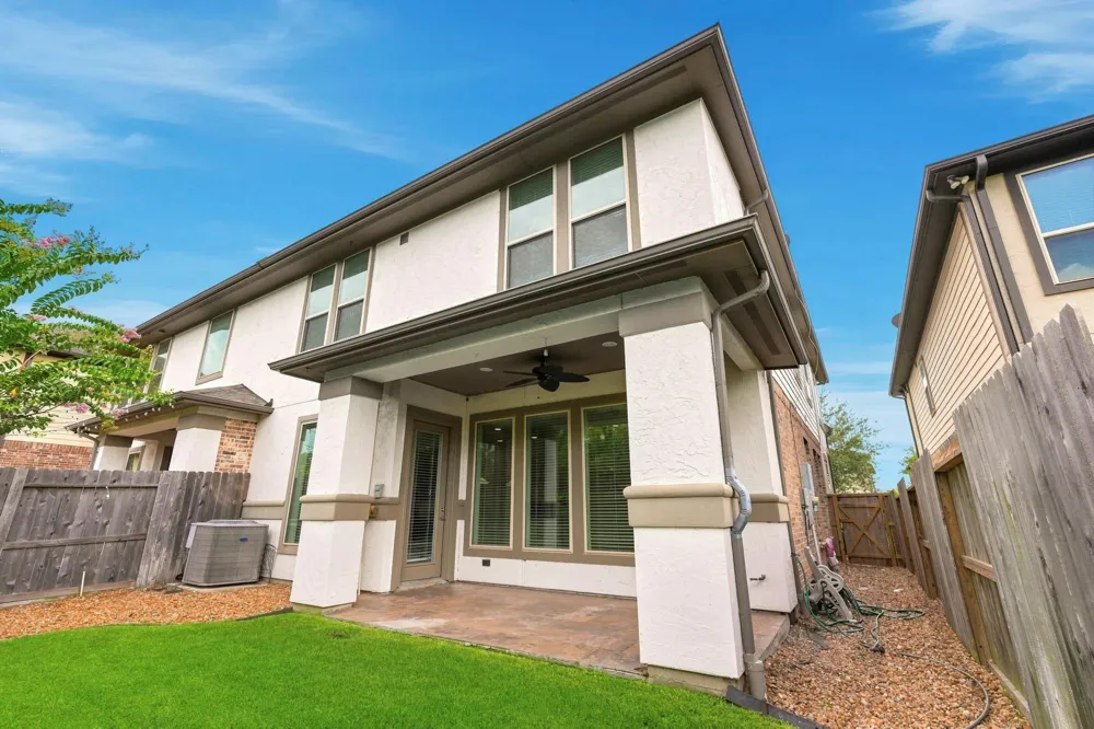 9527 Scanlan Heights Lane Missouri City, TX 77459