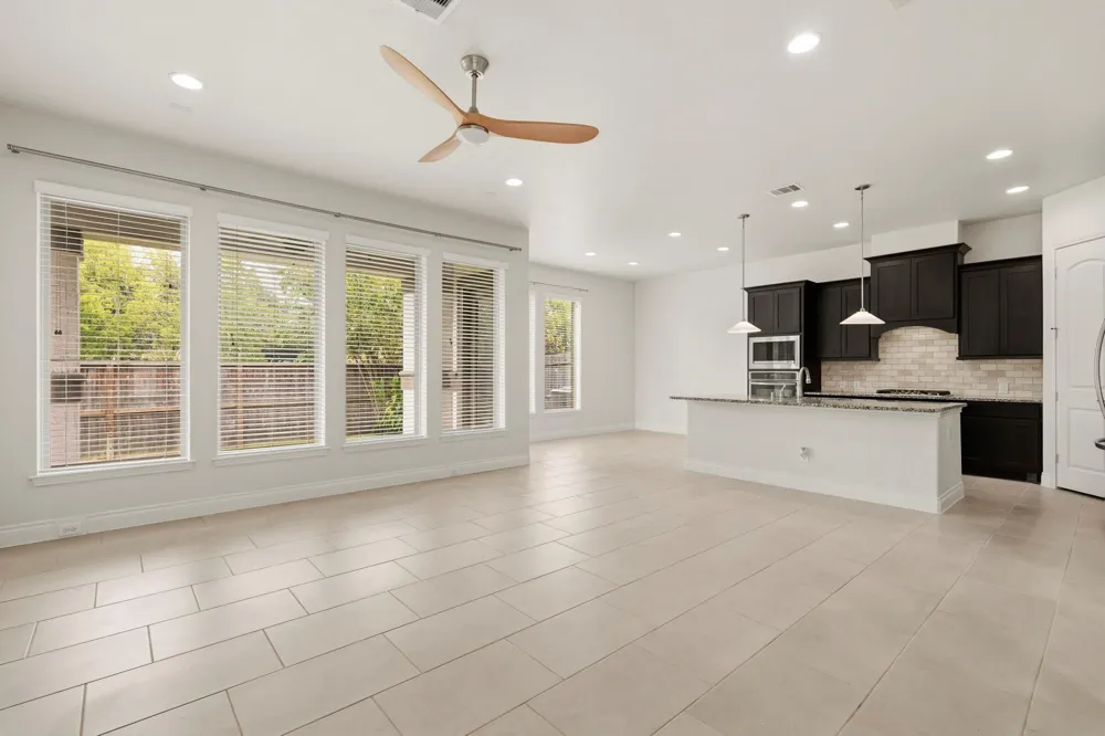 9527 Scanlan Heights Lane Missouri City, TX 77459