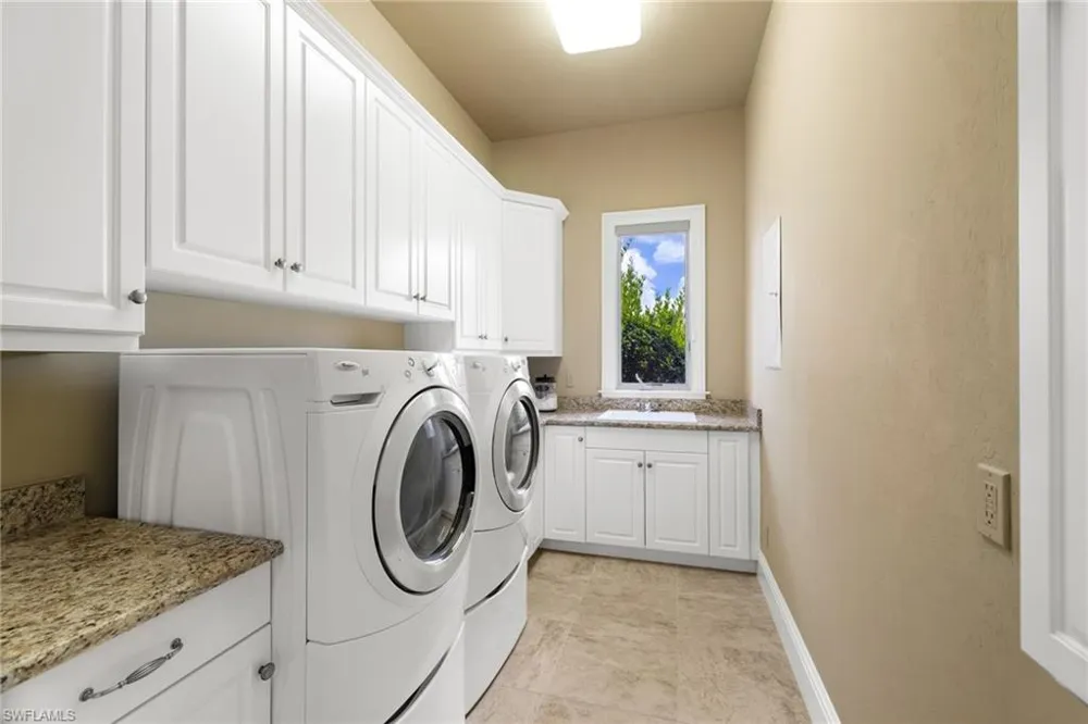 11777 Via Savona Court Miromar Lakes, FL 33913