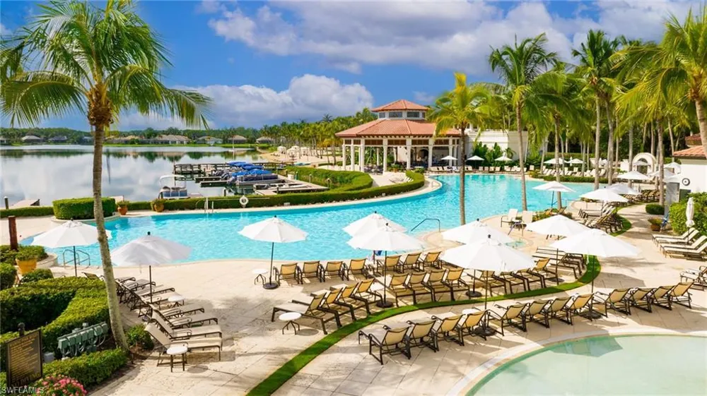 11777 Via Savona Court Miromar Lakes, FL 33913