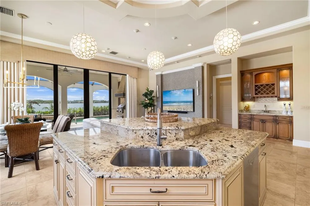 11777 Via Savona Court Miromar Lakes, FL 33913