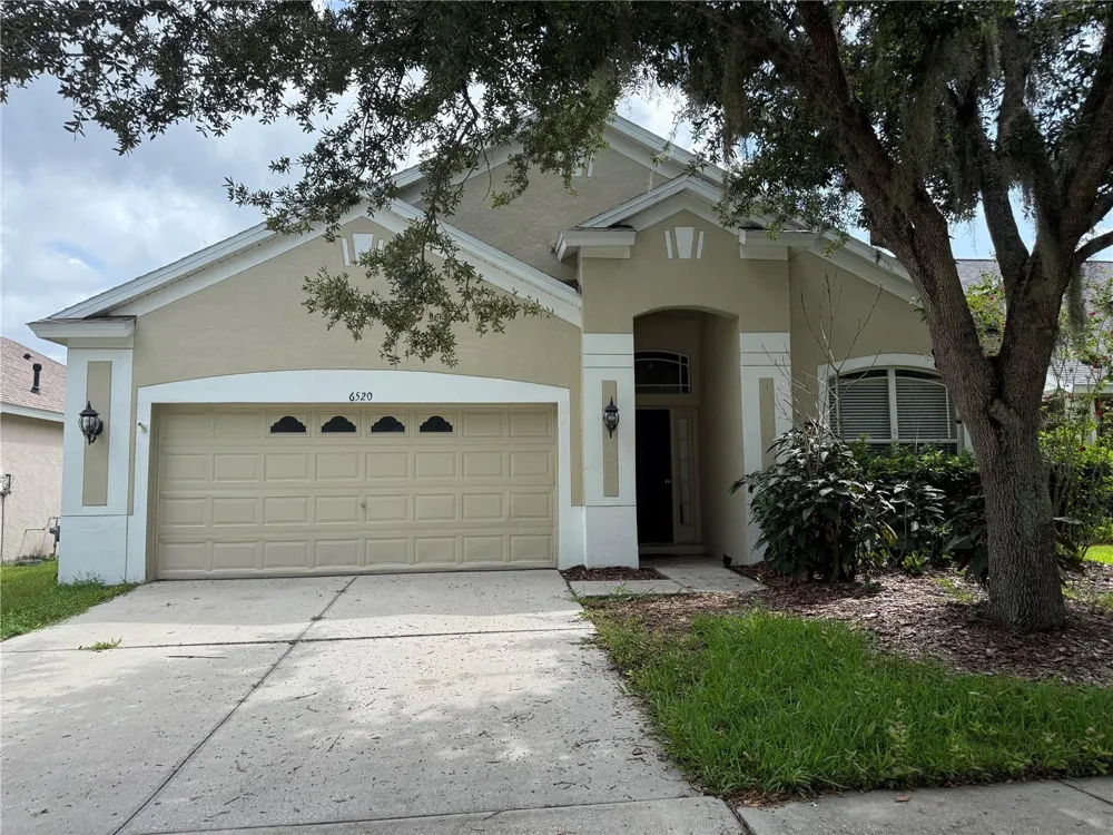 6520 BRIDGECREST DRIVE Lithia, FL 33547