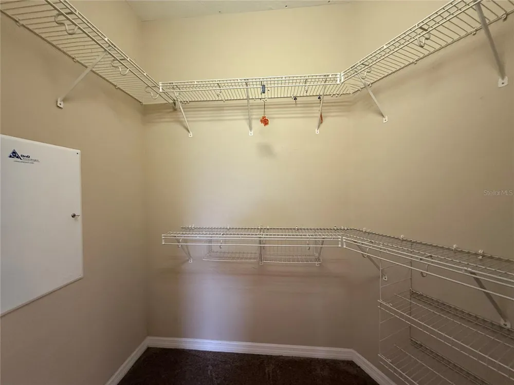 6520 BRIDGECREST DRIVE Lithia, FL 33547