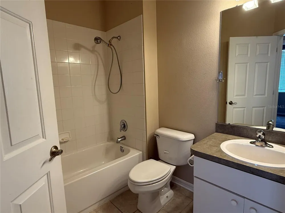 6520 BRIDGECREST DRIVE Lithia, FL 33547