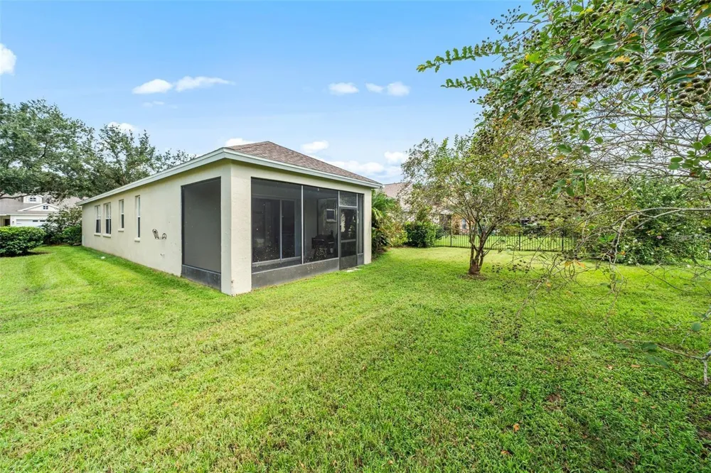 6520 BRIDGECREST DRIVE Lithia, FL 33547