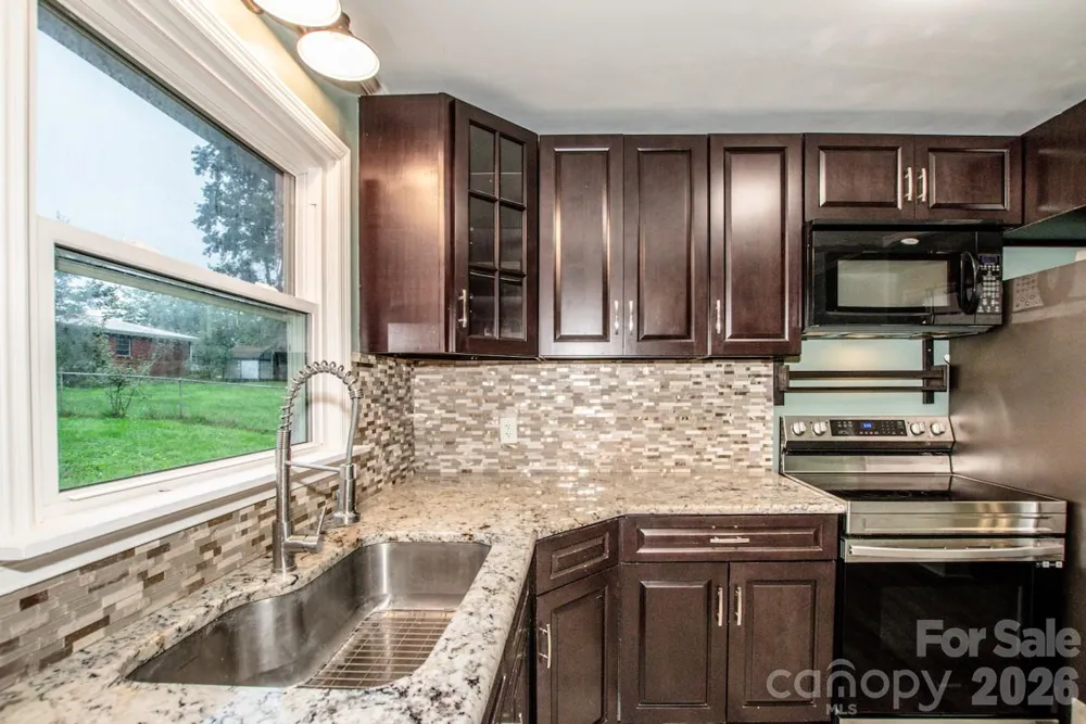 1317 Meadowbrook Circle Salisbury, NC 28144