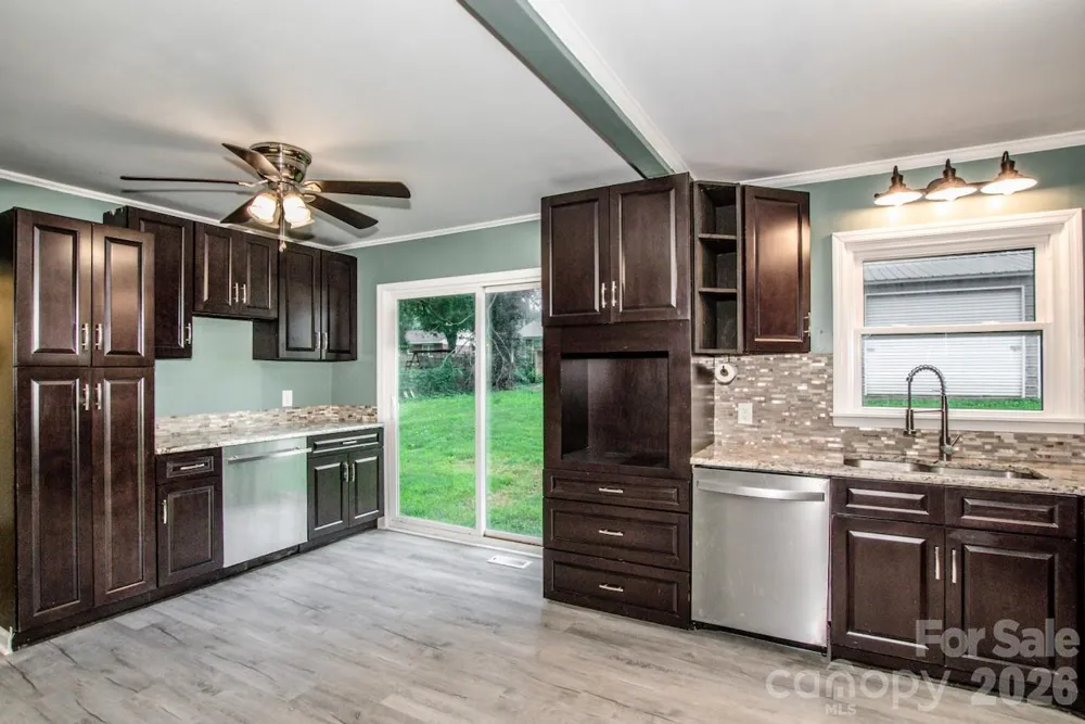 1317 Meadowbrook Circle Salisbury, NC 28144