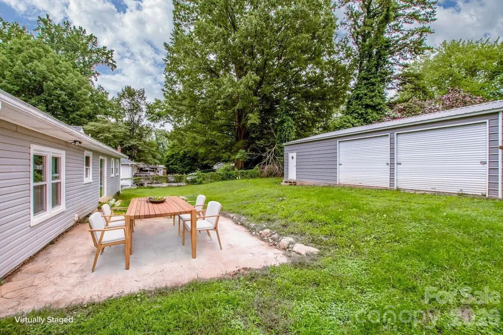 1317 Meadowbrook Circle Salisbury, NC 28144