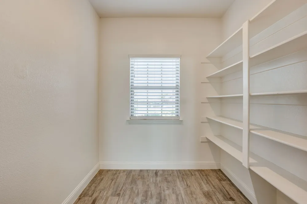 120 Saddle Ridge Drive Godley, TX 76044