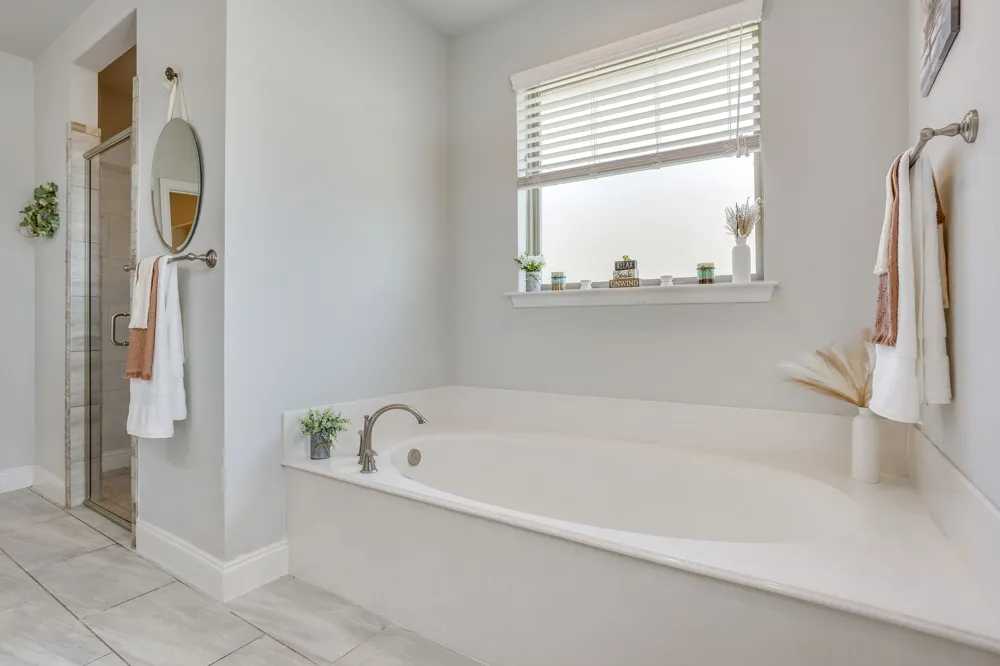 120 Saddle Ridge Drive Godley, TX 76044