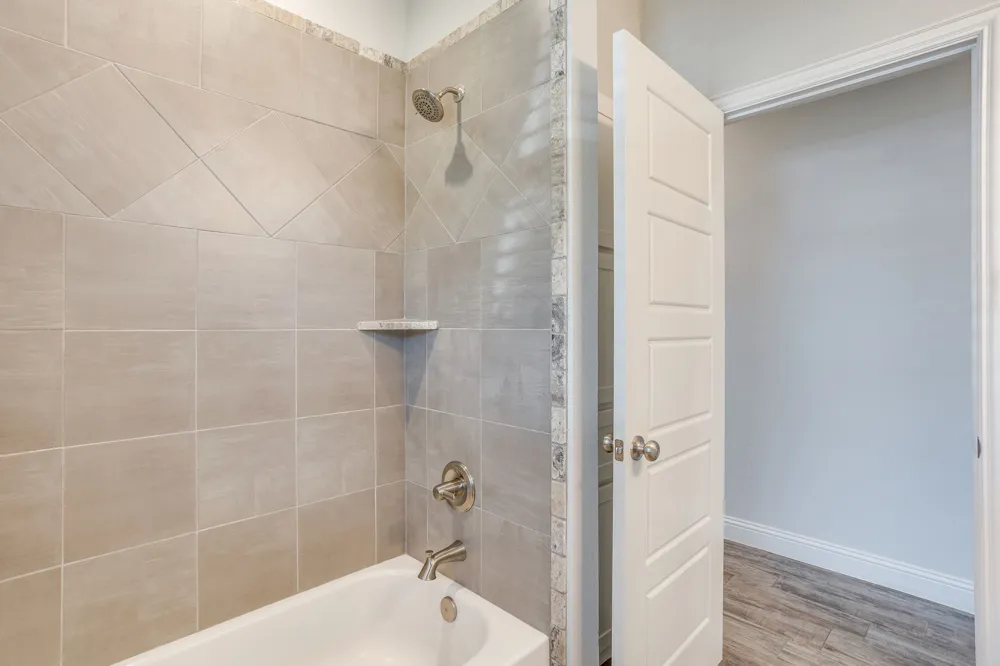 120 Saddle Ridge Drive Godley, TX 76044