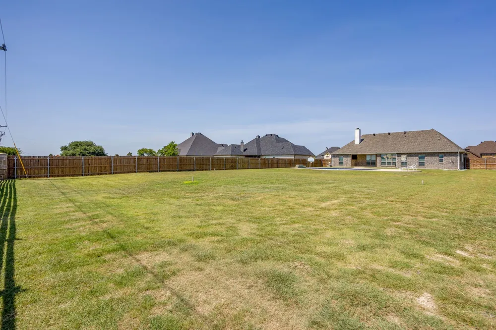 120 Saddle Ridge Drive Godley, TX 76044