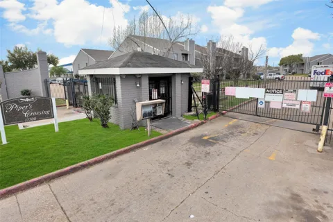 12500 Sandpiper Drive #185