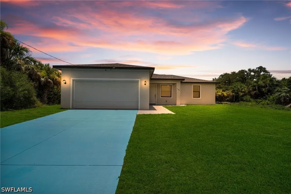 Hilton Circle Labelle, FL 33935