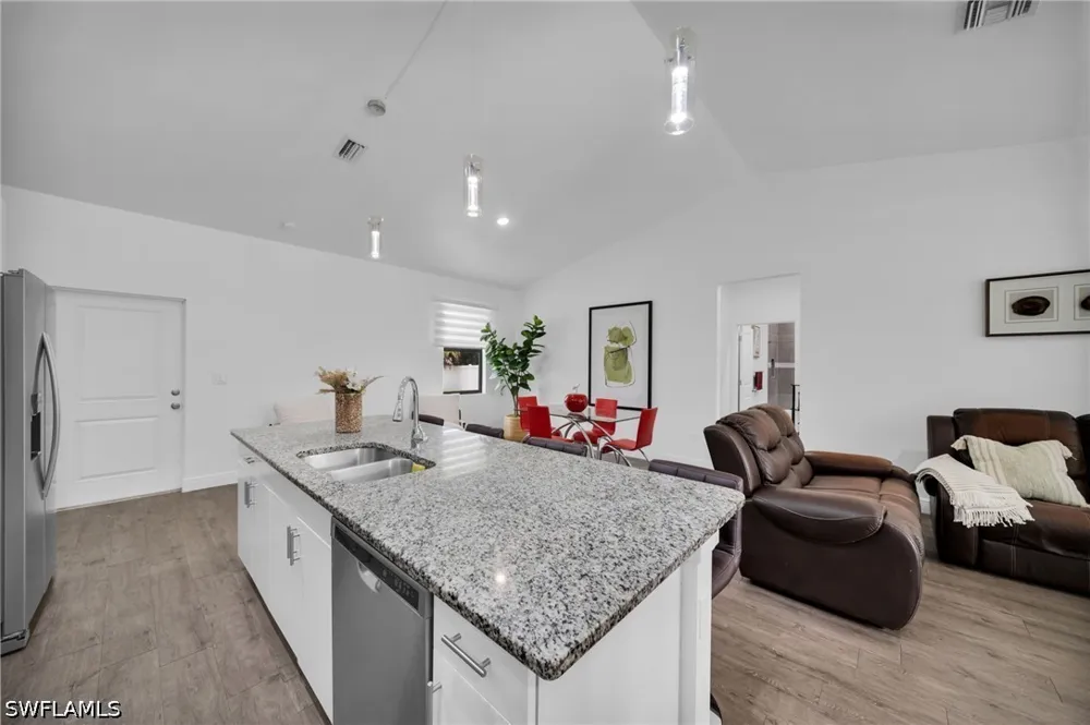 Hilton Circle Labelle, FL 33935