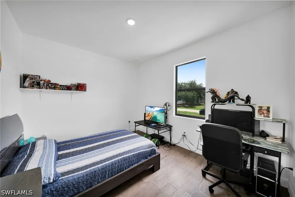 Hilton Circle Labelle, FL 33935
