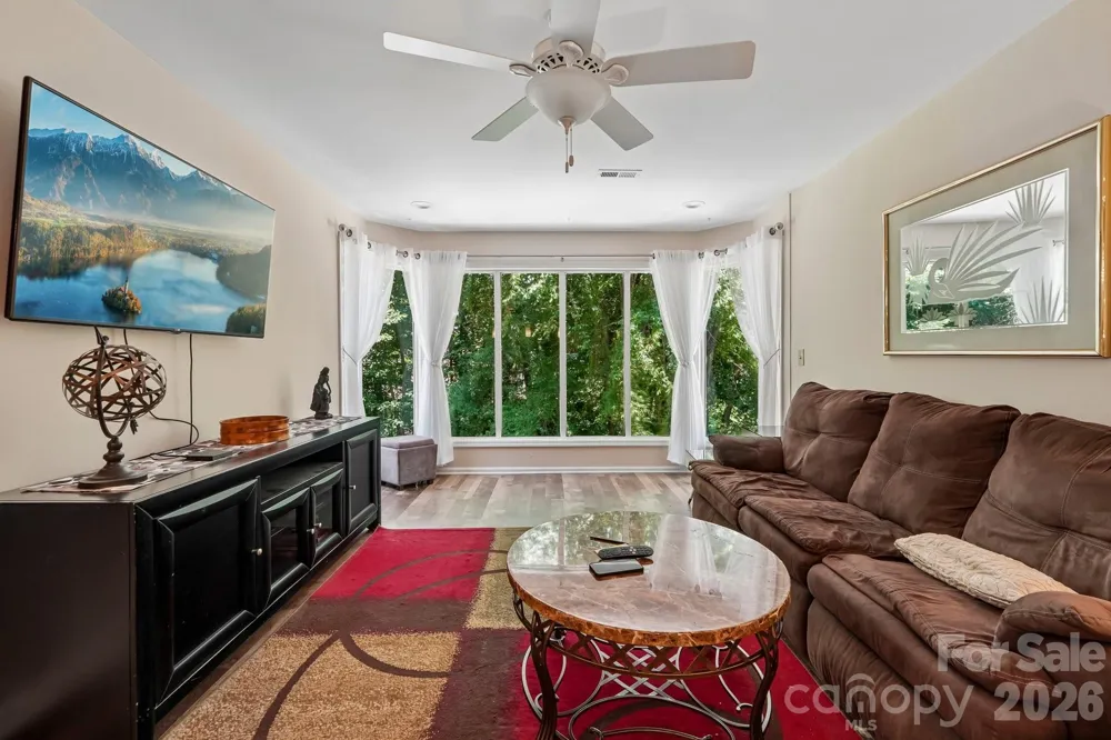 8463 Plantation Way Harrisburg, NC 28075
