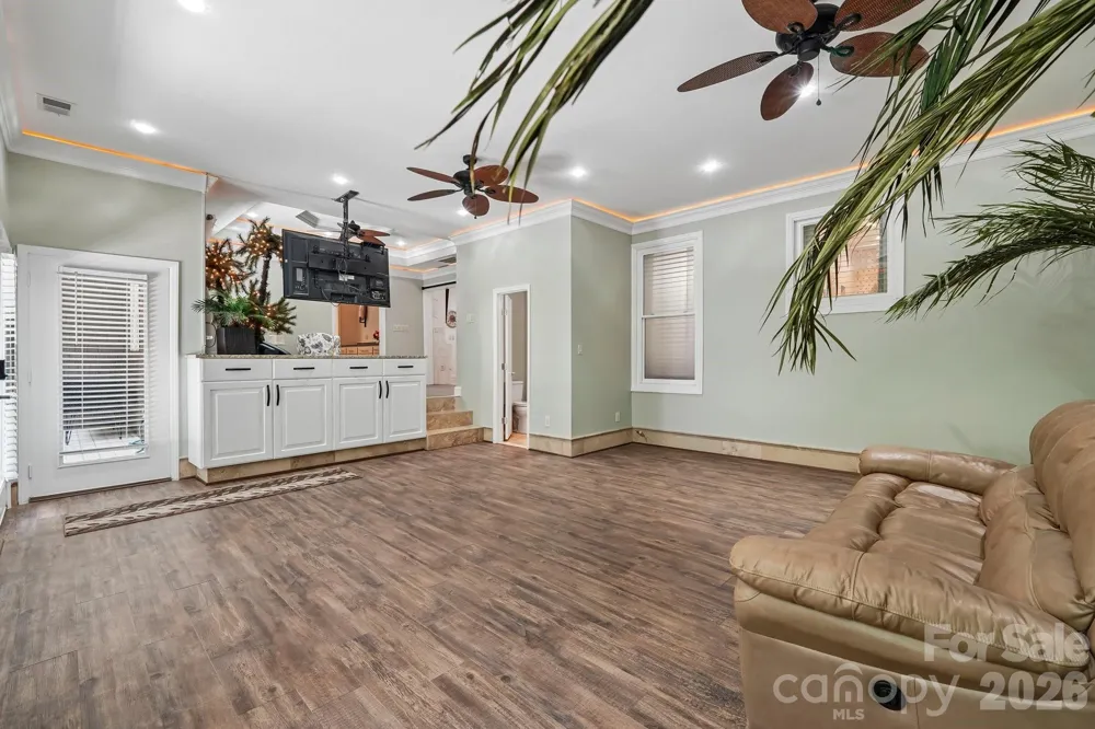 8463 Plantation Way Harrisburg, NC 28075