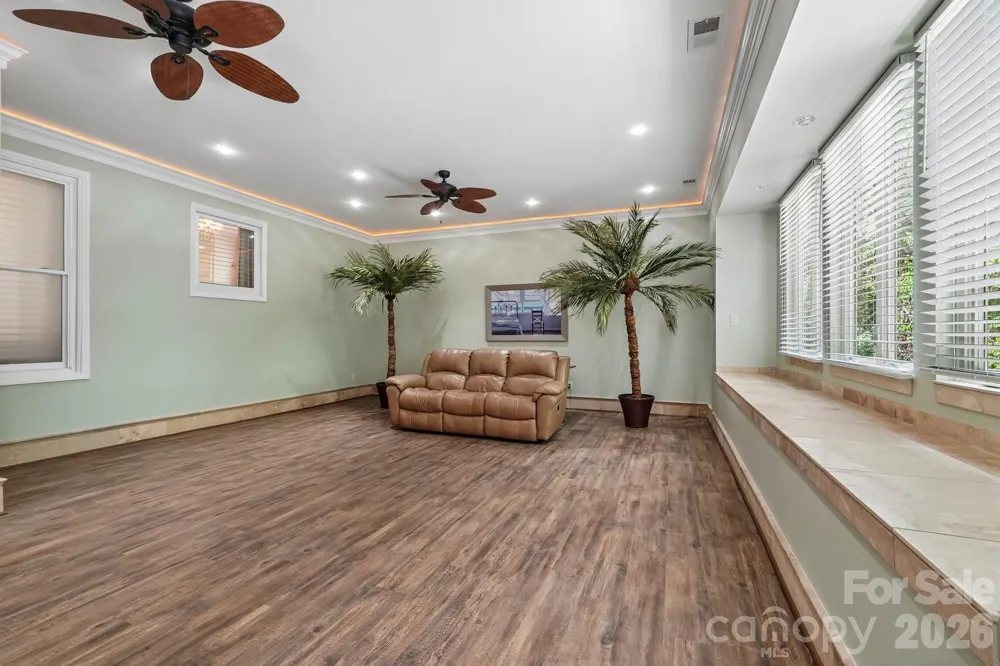 8463 Plantation Way Harrisburg, NC 28075