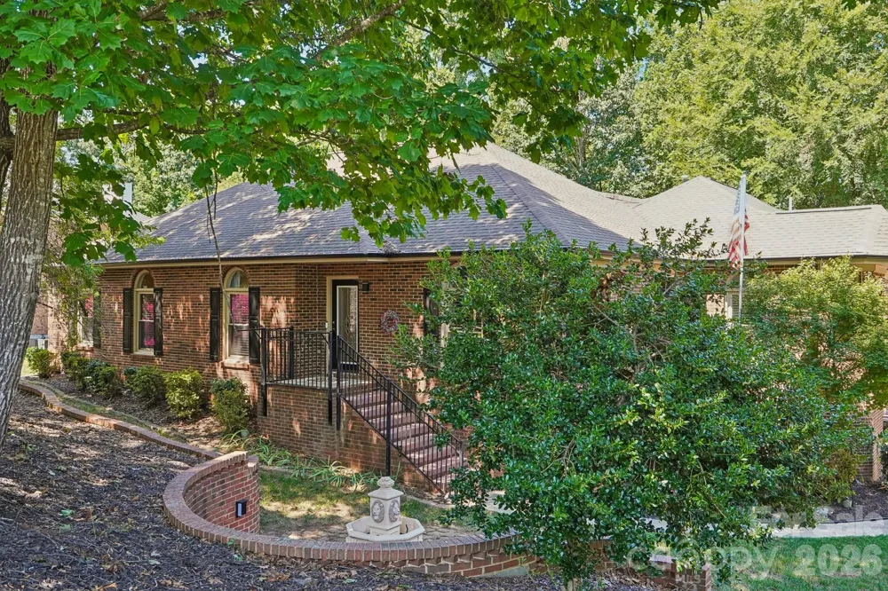 8463 Plantation Way Harrisburg, NC 28075