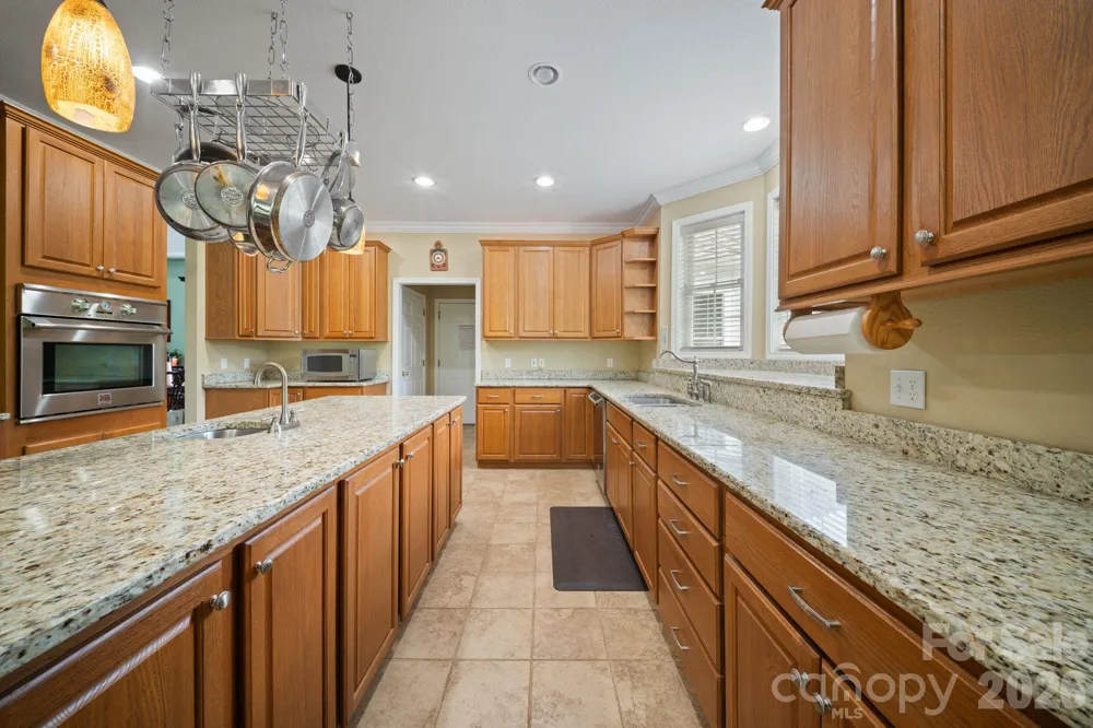 1372 & 1370 Barnardsville Highway Barnardsville, NC 28709