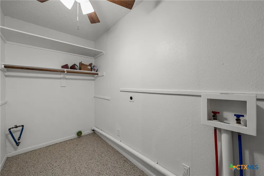 1006 Eagle Drive Eddy, TX 76524