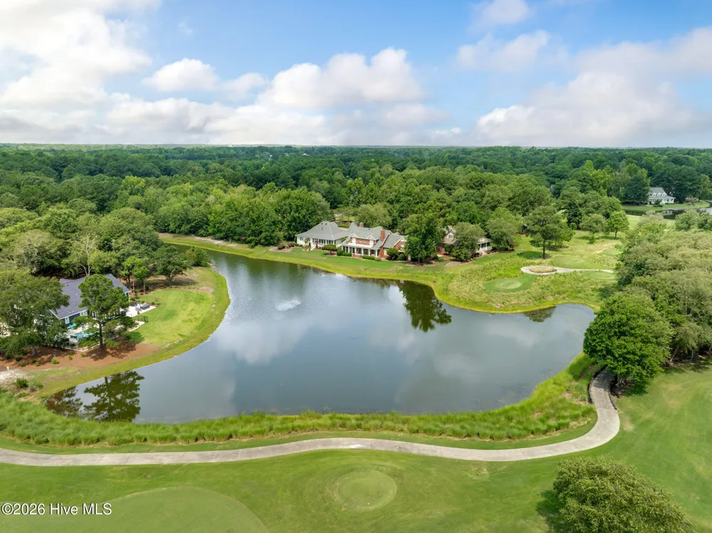 148 E Grandiflora Drive Wallace, NC 28466