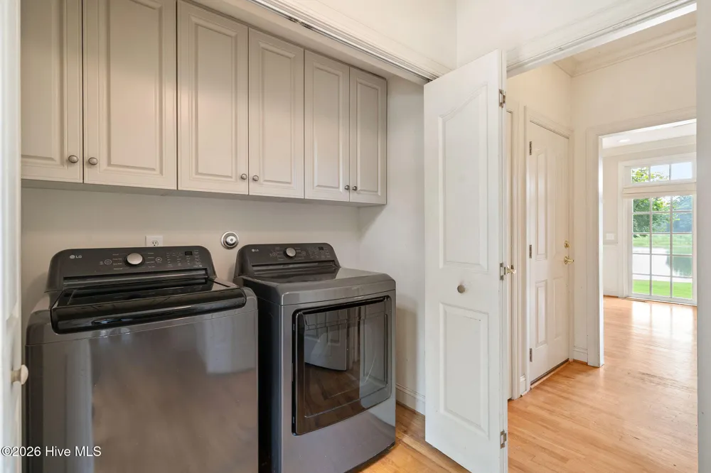 148 E Grandiflora Drive Wallace, NC 28466