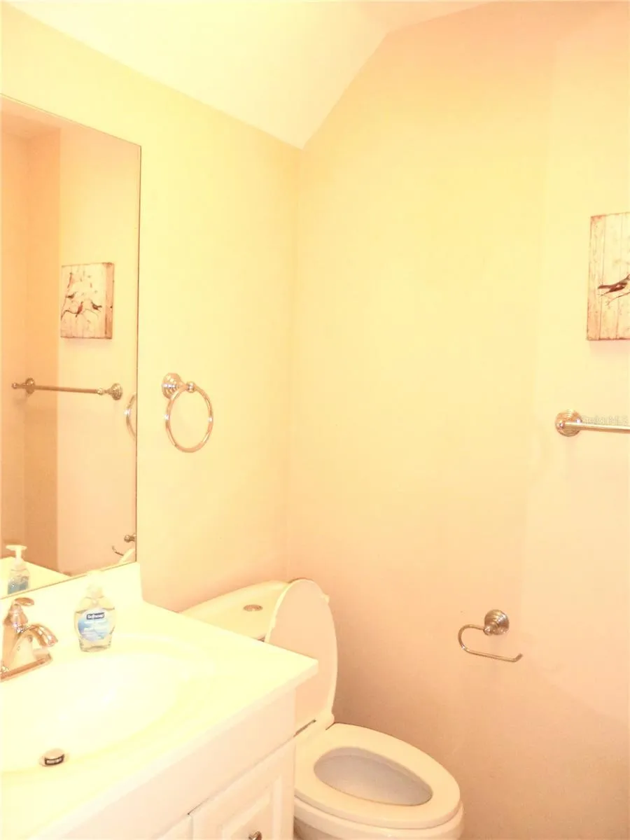201 KINGS BOULEVARD #15 Sun City Center, FL 33573