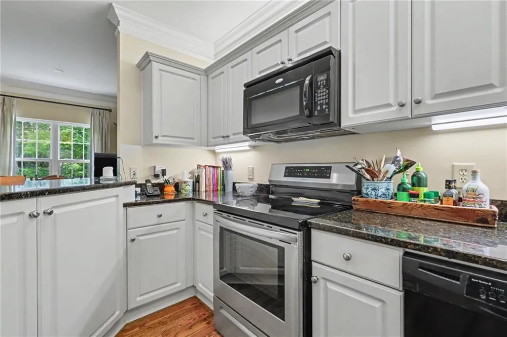751 killearney Way Clayton, DC 20525