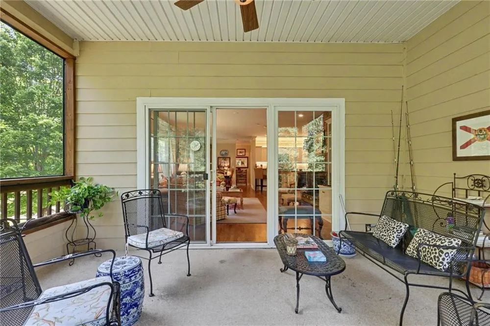 751 killearney Way Clayton, DC 20525