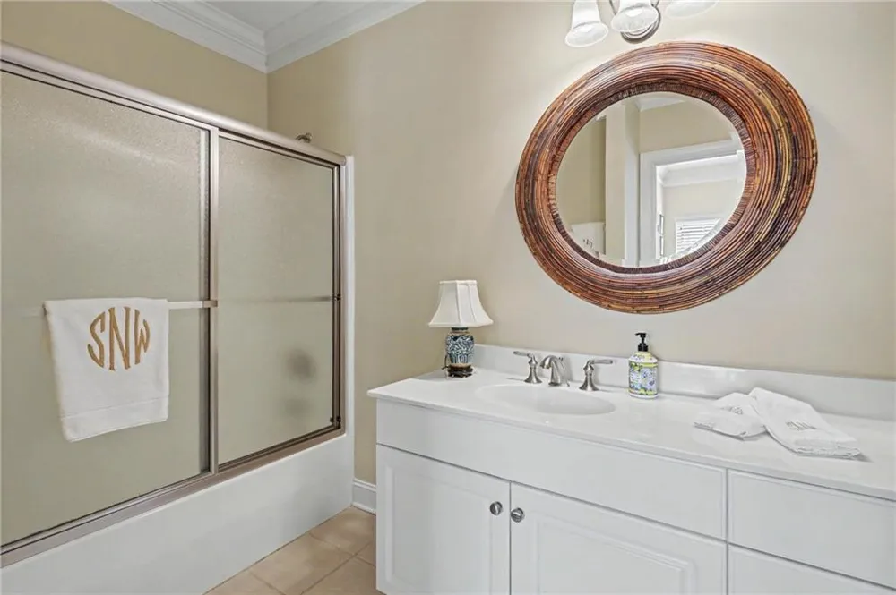 751 killearney Way Clayton, DC 20525