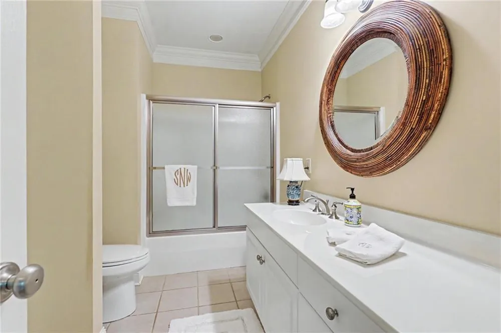 751 killearney Way Clayton, DC 20525