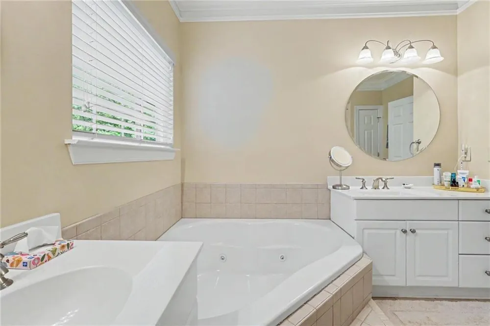 751 killearney Way Clayton, DC 20525