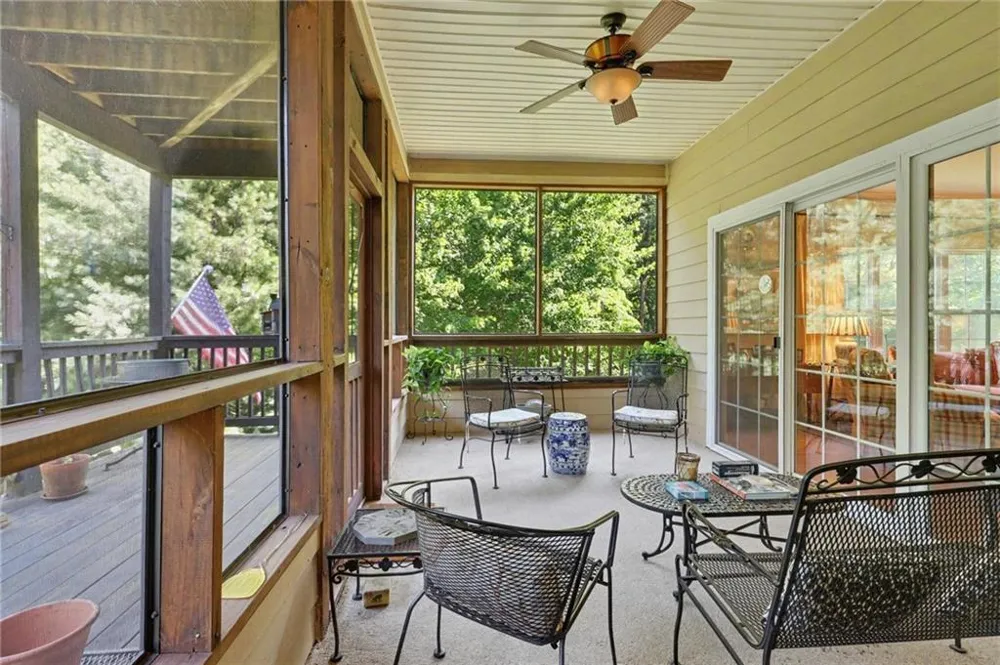 751 killearney Way Clayton, DC 20525
