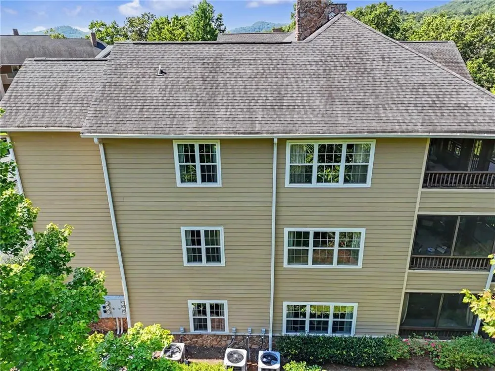 751 killearney Way Clayton, DC 20525